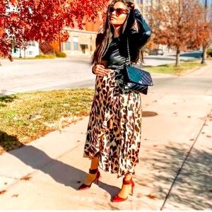 Wrap leopard skirt💗